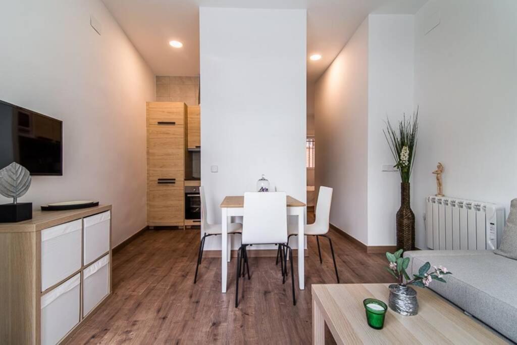 #15Pin-1 Apartamento De Un Dormitorio En Tetuan Madrid Dış mekan fotoğraf